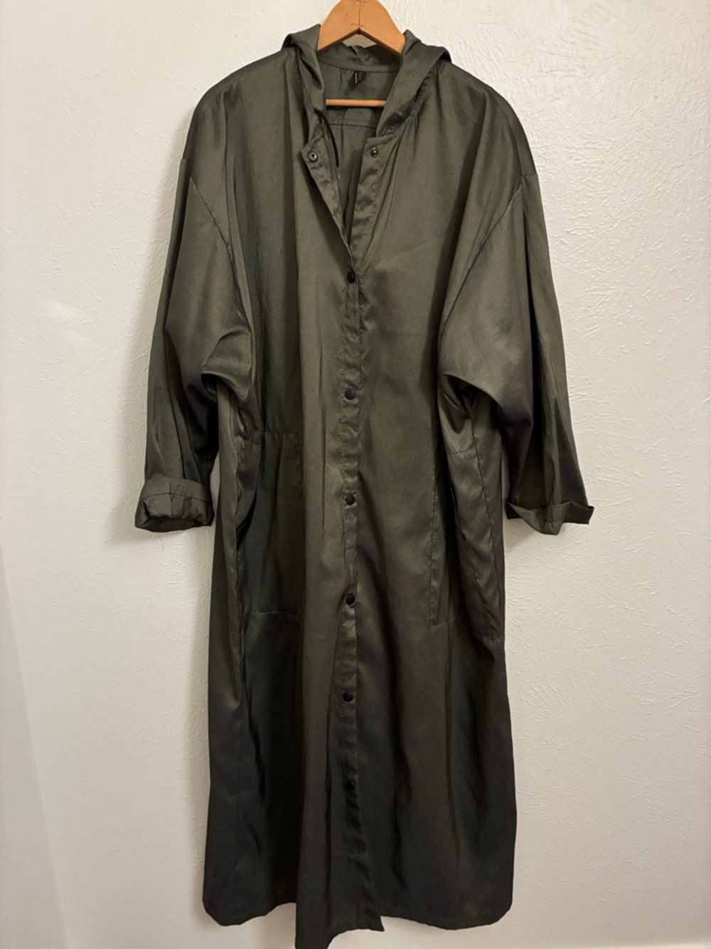 Babette Women's Olive Hooded Long Raincoat
